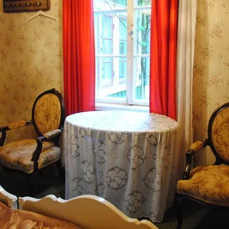 Herberg Luostarin Puutarha Naantali